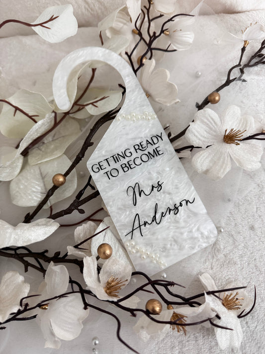 Marble bridal door hanger