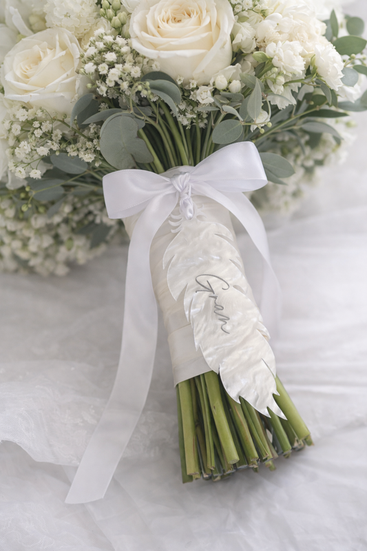 Personalised Tie-On Feather – Wedding Keepsake