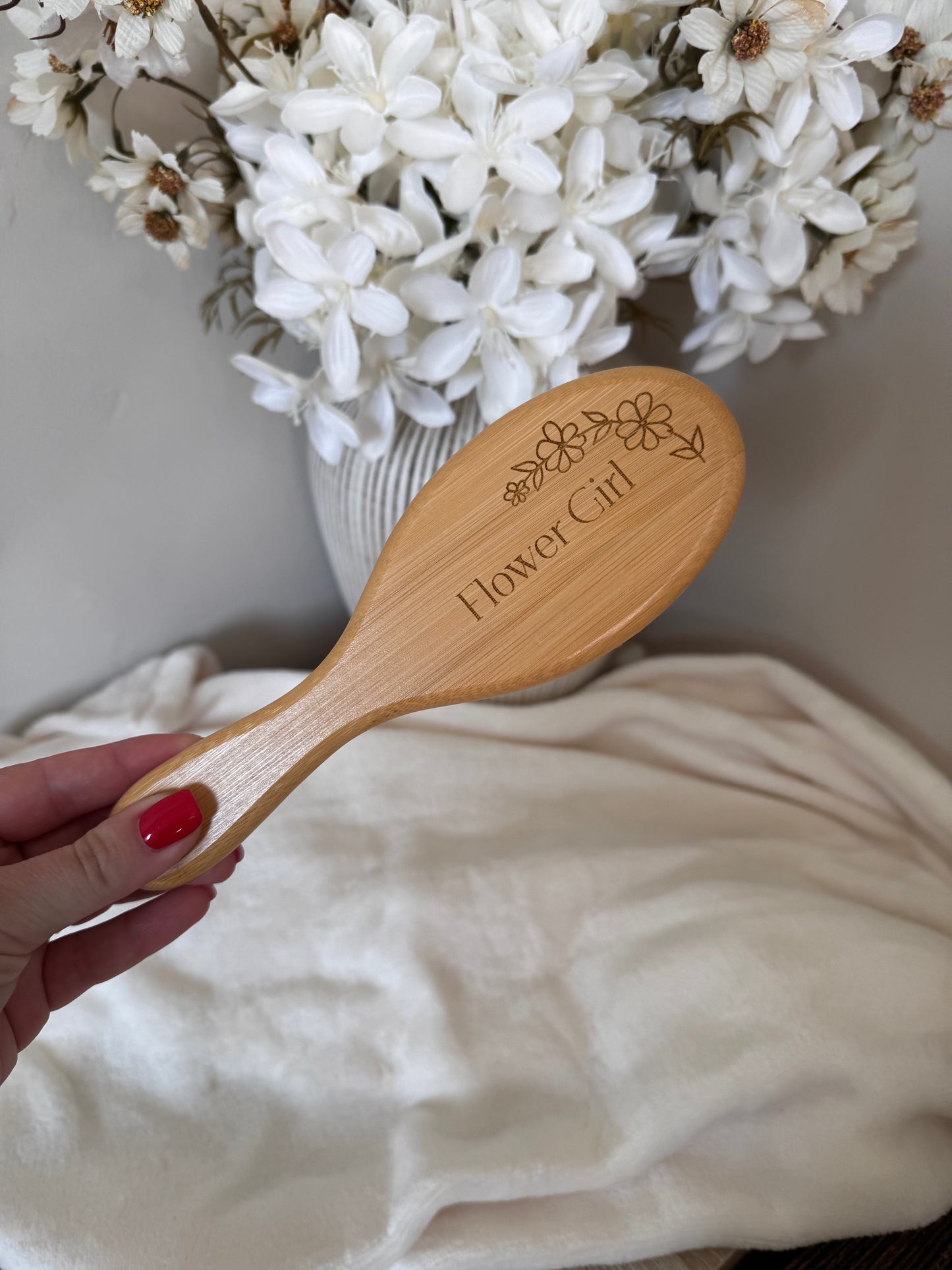 Flower girl hair brush
